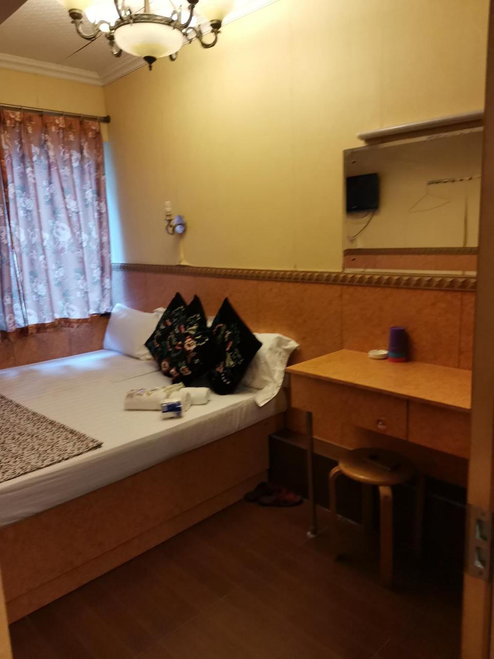 Pay-Less A2 Hotel Hongkong Buitenkant foto