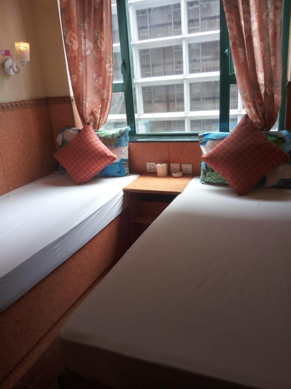 Pay-Less A2 Hotel Hongkong Buitenkant foto